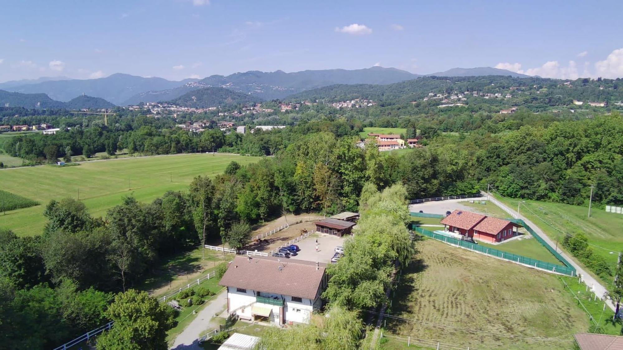 Agriturismo La Fornace Centro Ippico Como Kültér fotó