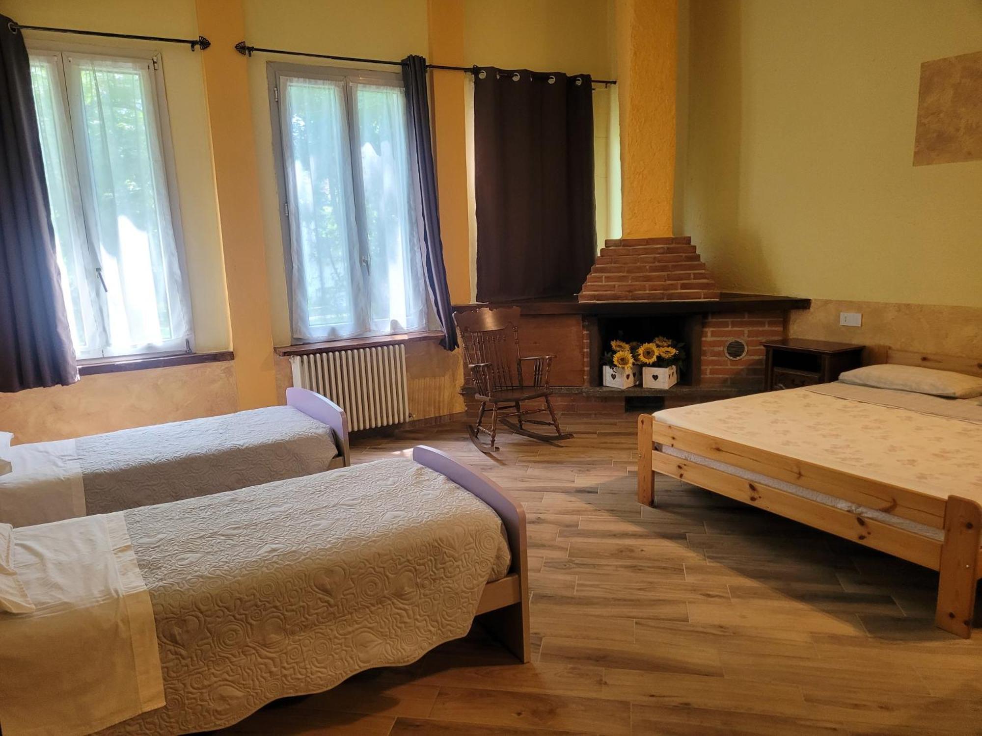 Agriturismo La Fornace Centro Ippico Como Kültér fotó